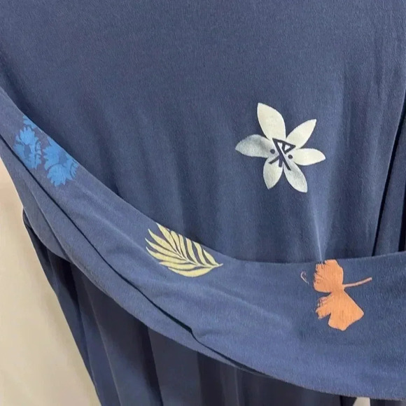 Roark Xerox Floral Long Sleeve Premium Tee - Blue - Size Small - Picture 4 of 5